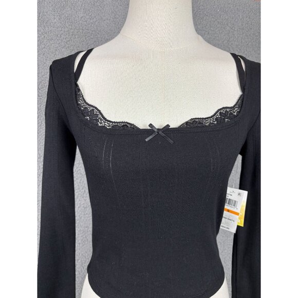 Sugar Moon Juniors' Women's Layered-Look Pointelle Knit Top Black Size Small NWT - Picture 2 of 8